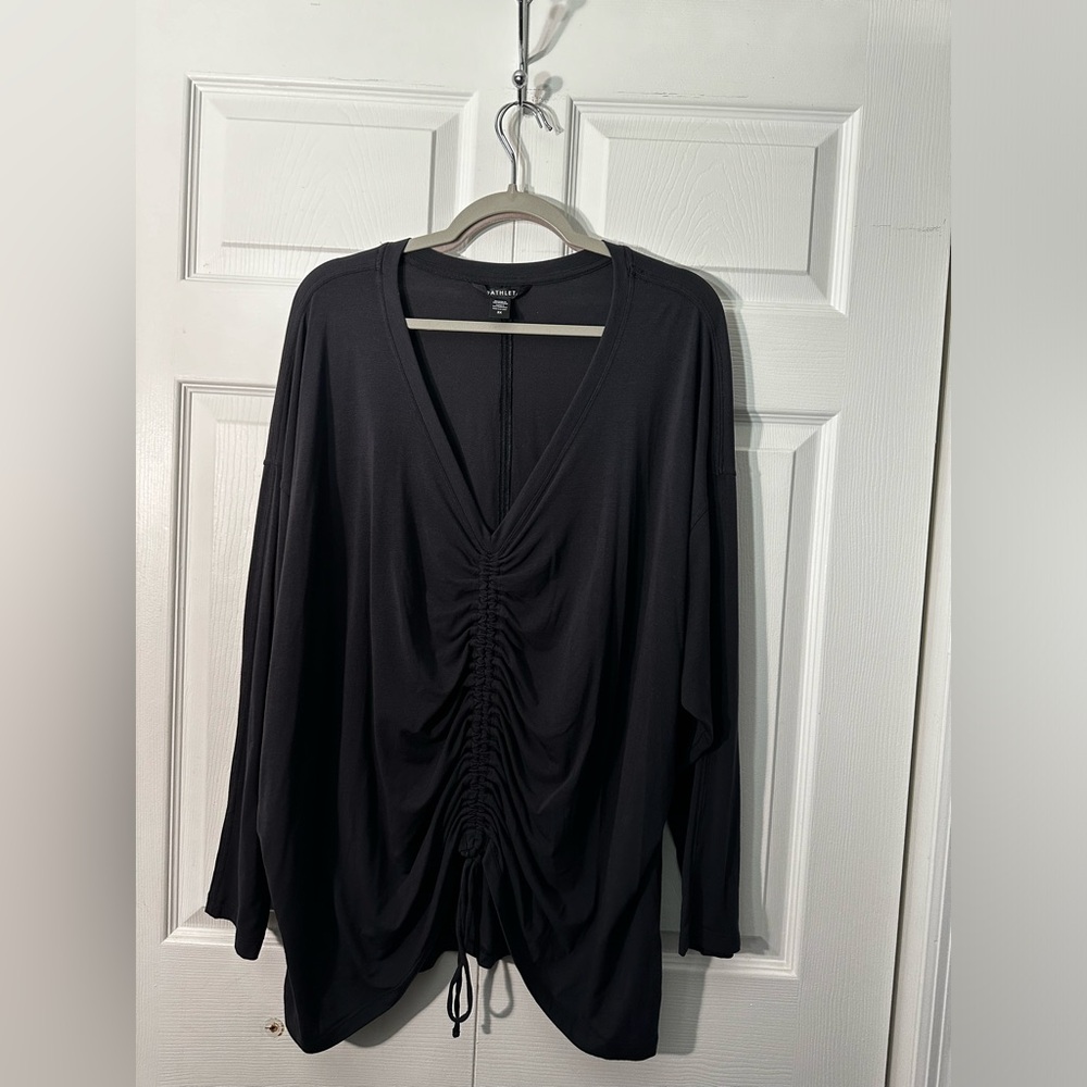 Athleta ruched long sleeve v neck black